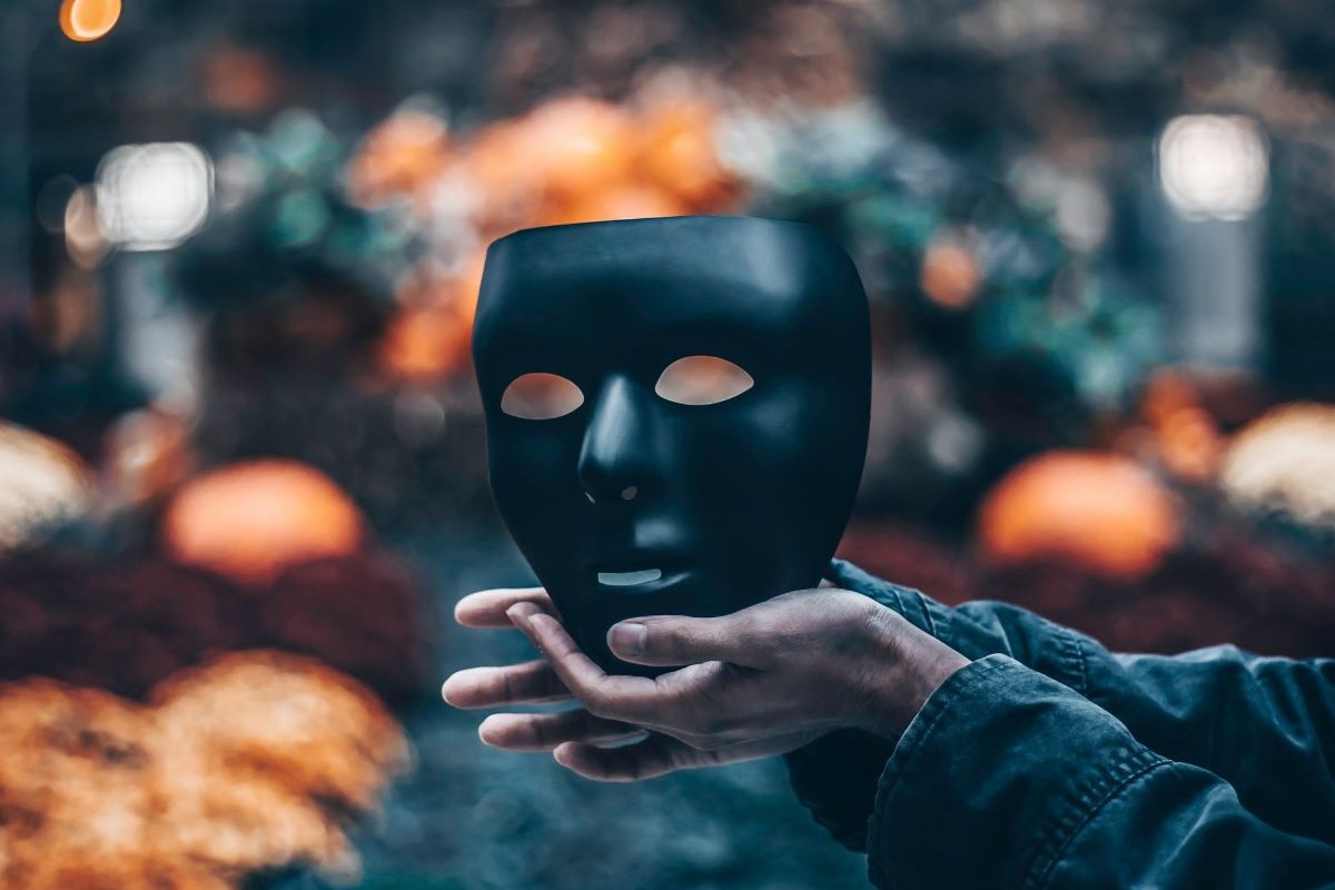 When the World Wears Masks, We Build Arks: ﻿ ﻿What Parashat Noach and October 7 Teach Us About Jewish Strength